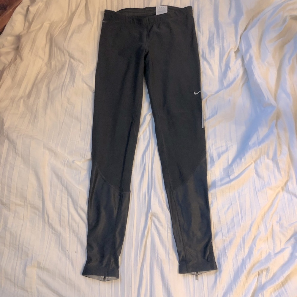 gray nike leggings